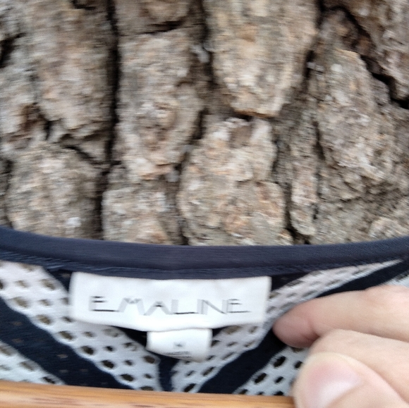 🔥⚡️Super Slasher Sale! 🔥⚡️Emmaline Pullover in size M - Picture 4 of 5